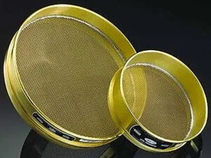 325 U.S. mesh sieve
